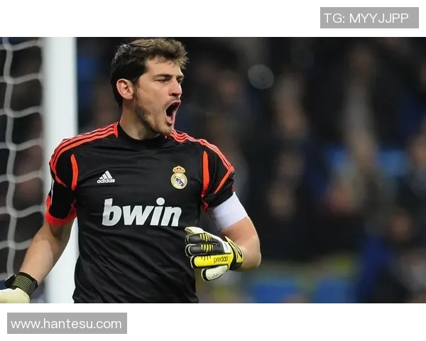 全球足球球星高清图片素材库全收录人物肖像与赛场瞬间合集